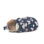 d.d.step girls barefoot/ water-repellence/canvas (c086-52832) shoes uk side view highlighting sole flexibility and shape