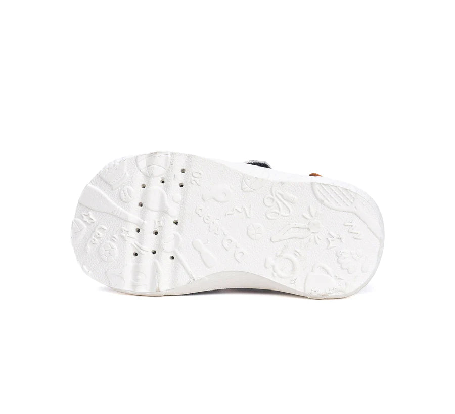 d.d.step girls barefoot/ water-repellence/canvas (c086-52832) shoes uk product image showing details