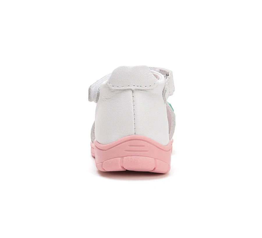 ponte20 girl leather supinated sandals (da05-5-1891) sandals uk close up of material and stitching details