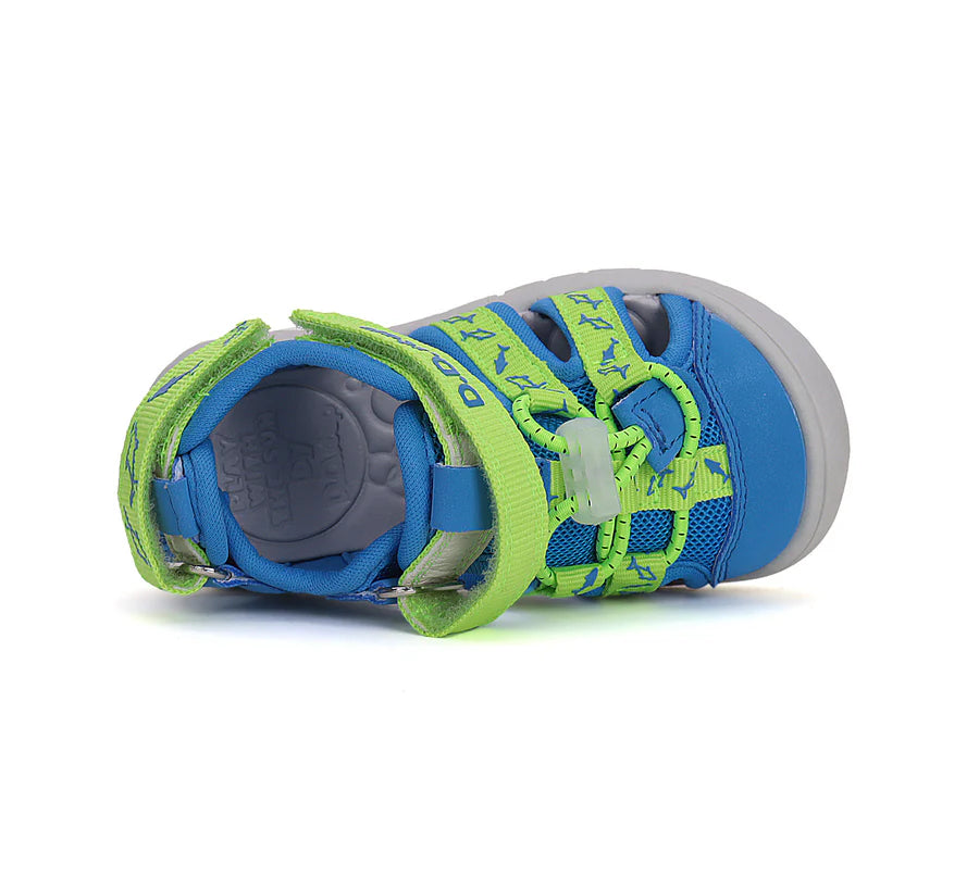 d.d.step boy quick dry sandals (g065-51748a) sandals uk side view highlighting sole flexibility and shape