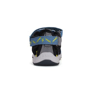 d.d.step boys' quick dry sandals (g065-51748b) sandals uk close up of material and stitching details