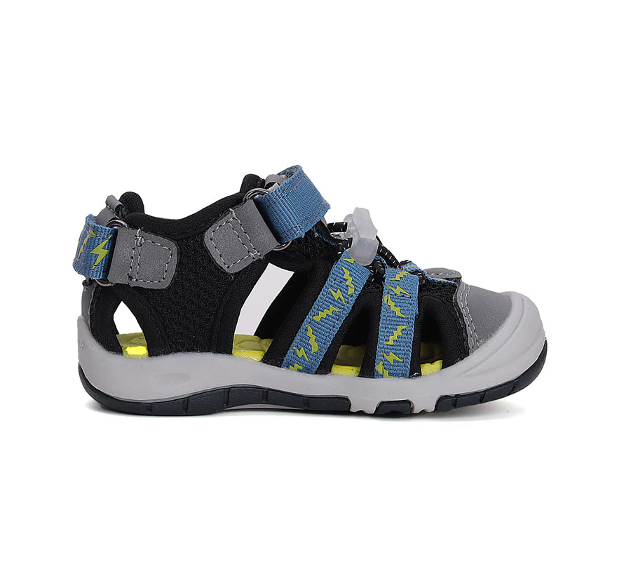 d.d.step boys' quick dry sandals (g065-51748b) sandals uk product image showing details