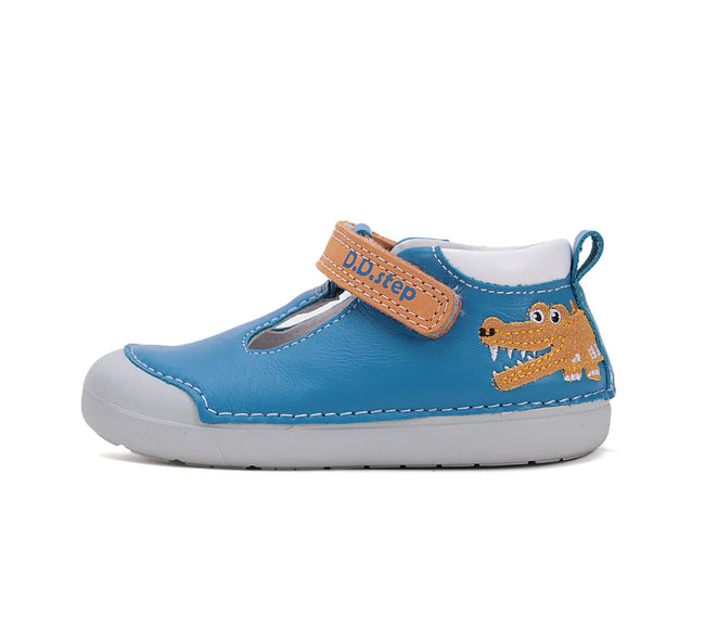 d.d.step boy leather open shoes (h066-51978b) shoes uk main view showing overall design for toddlers