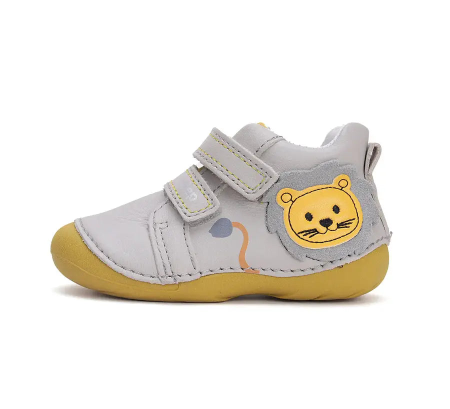 D.D.Step Lion Boy First Step Shoes front