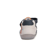 d.d.step boy barefoot shoes (s070-51698а) shoes uk close up of material and stitching details