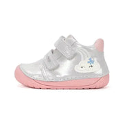 D.D.Step barefoot leather shoes for girls designed for flexible toddler movement