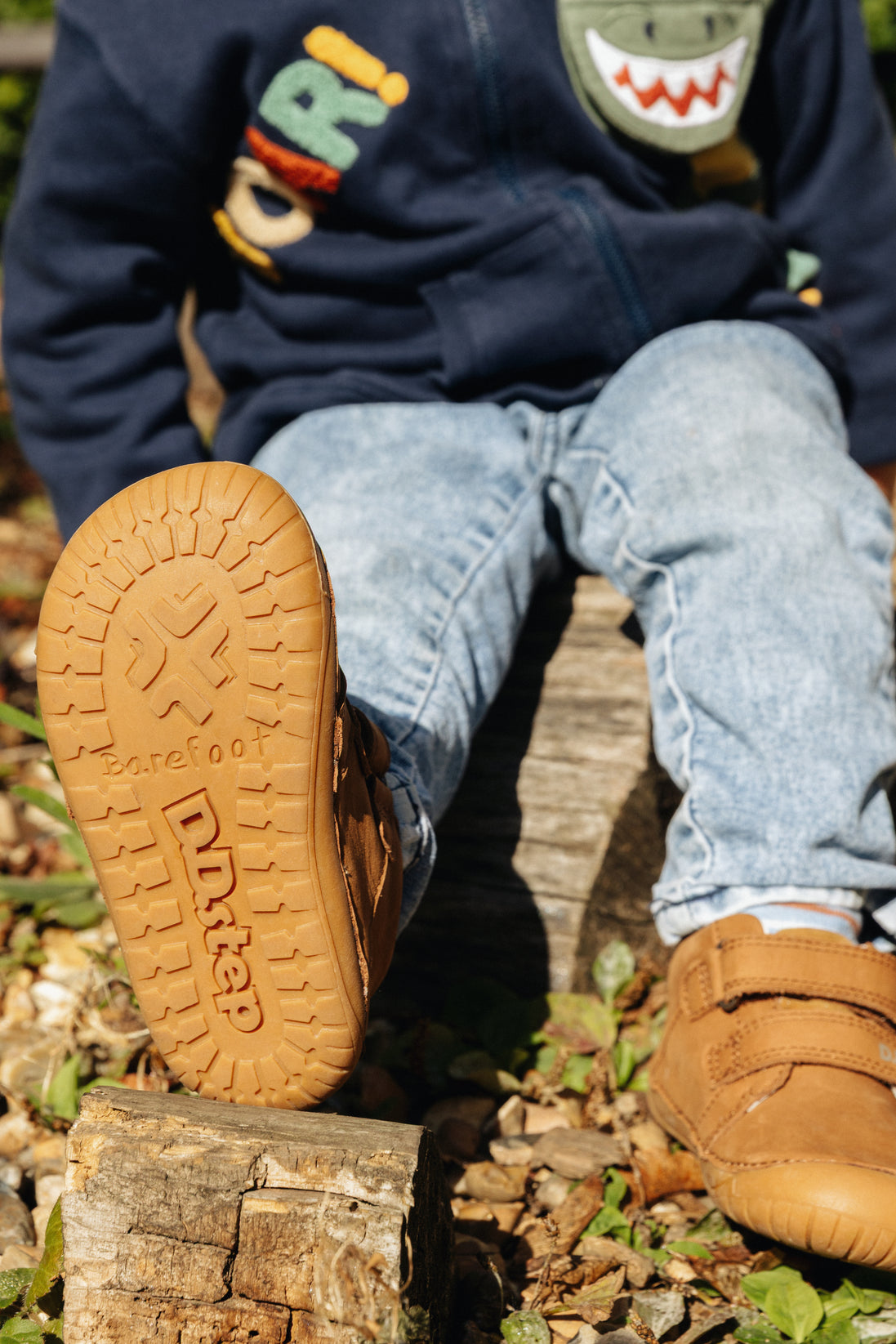 d.d.step boy barefoot shoes (s070-61533) shoes uk product image showing details