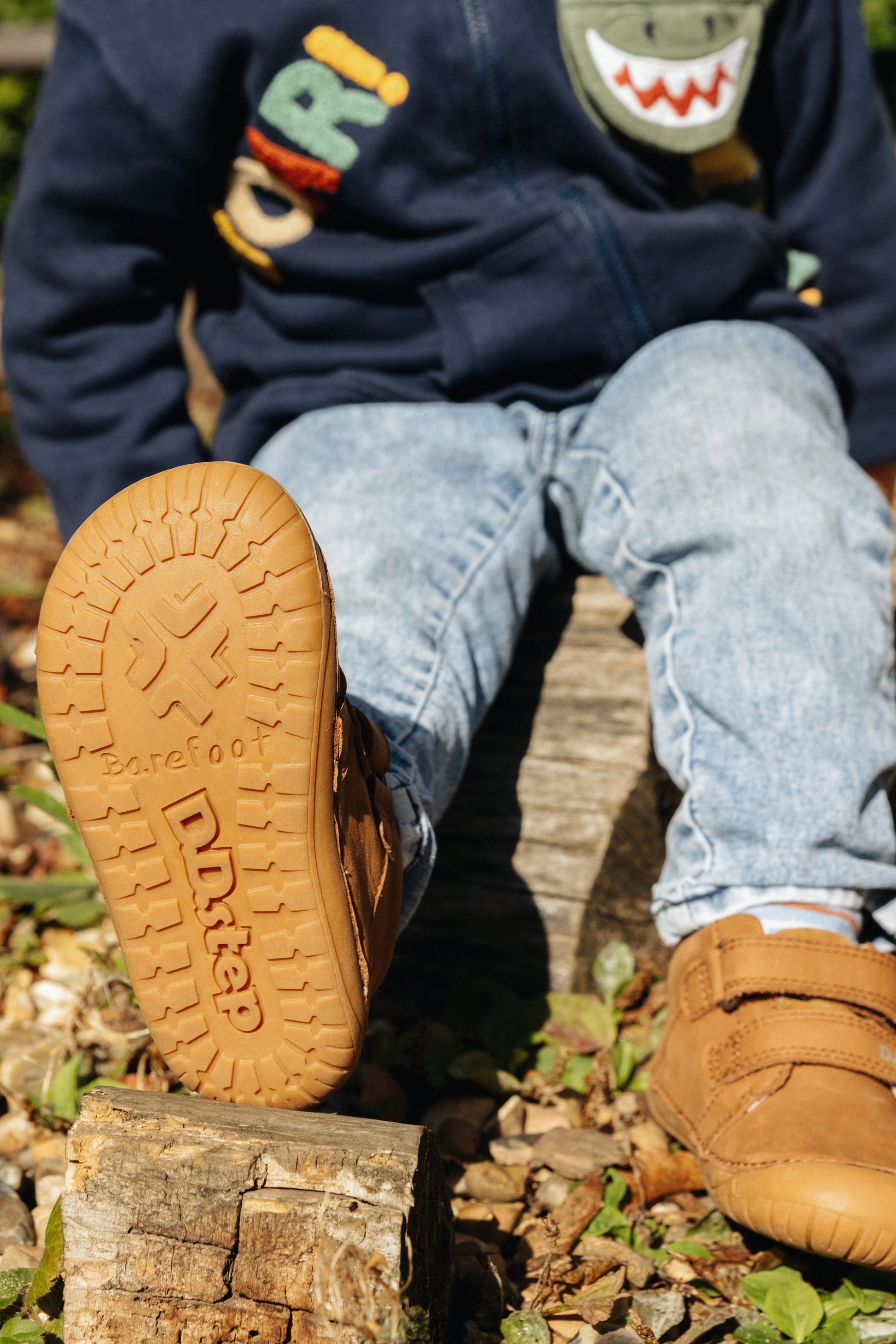 d.d.step boy barefoot shoes (s070-61533) shoes uk product image showing details