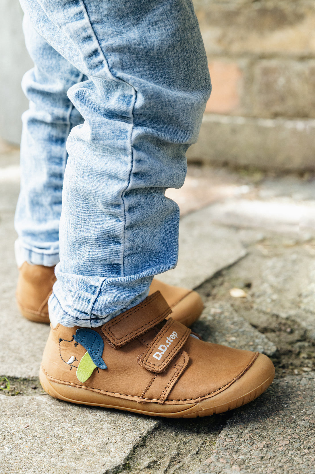 d.d.step boy barefoot shoes (s070-61533) shoes uk product image showing details