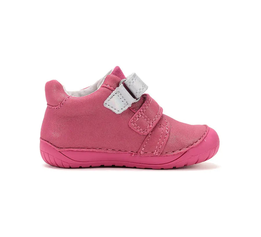 D.D.Step Pink Girl Barefoot Swan Shoes Front