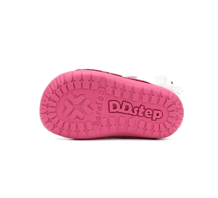 Flexible sole detail supporting natural walking in toddlers