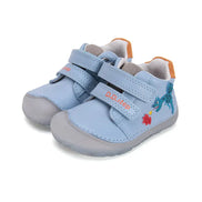 soft leather barefoot shoes kids close up