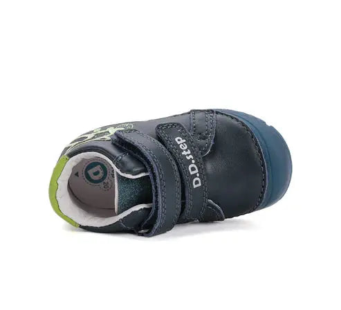 Toddler shoes velcro fastening easy secure fit